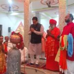 केंद्रीय मंत्री शांतनु ठाकुर ने अलखेश्वर महादेव मंदिर में की पूजा-अर्चना
